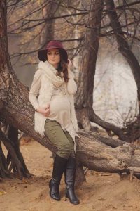 A Fashionable Approach to Pregnancy: What Maternity Clothes Should Do for You 