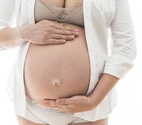 Why Innie Belly Buttons Pop Out During Pregnancy, And Other Odd Pregnancy Changes  1