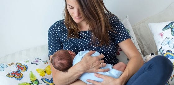How to Breastfeed your Baby for the First Year 3