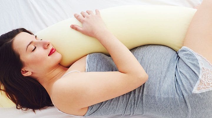 How Sleeping Habits Can Affect Your Pregnancy  1