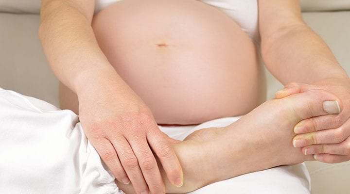 Tips to Soothe Your Sore Pregnant Feet  2
