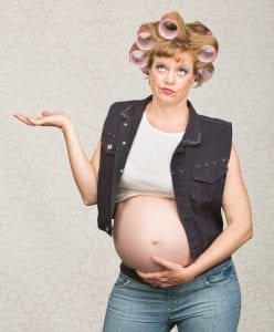 20 DIY Halloween Costumes for During Pregnancy 3