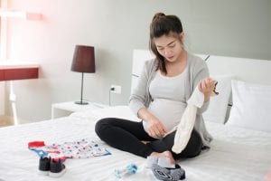The Nesting Phase of Pregnancy: New-Mama OCD or Evolutionary Practice? 1