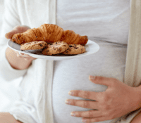 Pregnancy Diets High in Gluten Linked to Infant Diabetes 1