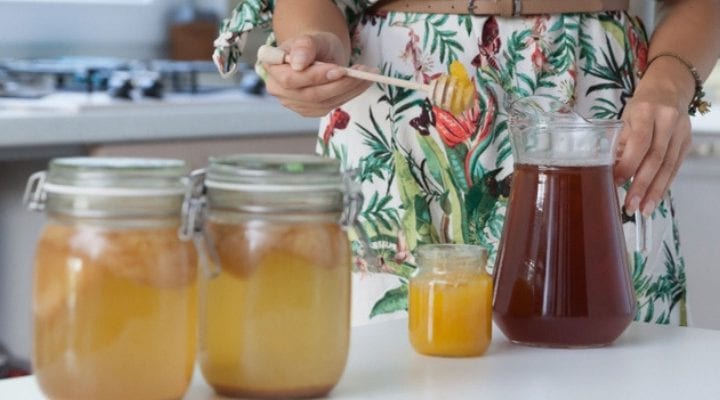 The Controversy of Drinking Kombucha During Pregnancy 1