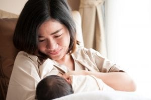 Why You Should Avoid Kombucha While Breastfeeding  1