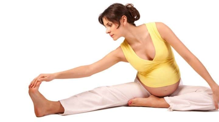 The Importance of Stretching During Pregnancy 1