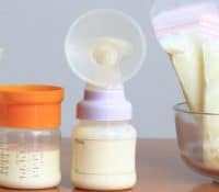 A Complete Guide to Understanding Breastmilk  2