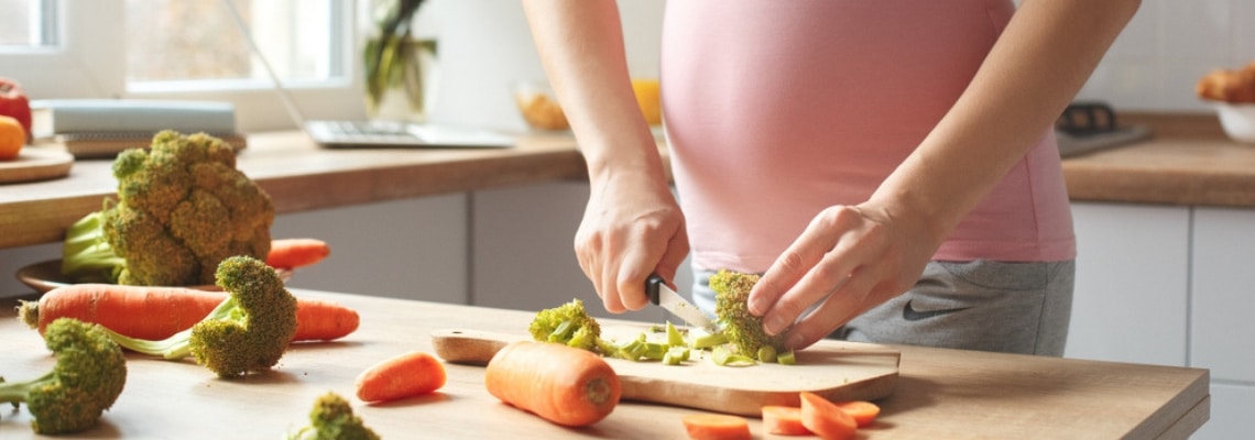 Herbs During Pregnancy: What's Safe and What to Avoid 1