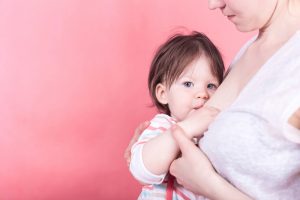 Tips to Weaning Baby from Breastfeeding 2