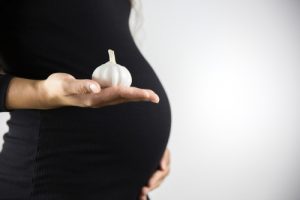 The Benefits of Garlic During Pregnancy 1