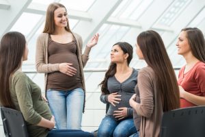 Making Girlfriend Time a Priority During Pregnancy 1
