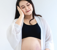 How to Prevent Facial Swelling During Pregnancy