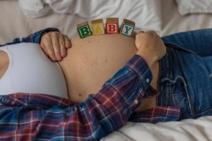 Creative Bump Photo Ideas to Take Before Your Due Date 1