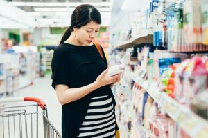 Choosing the Right Skin Care Products During Pregnancy